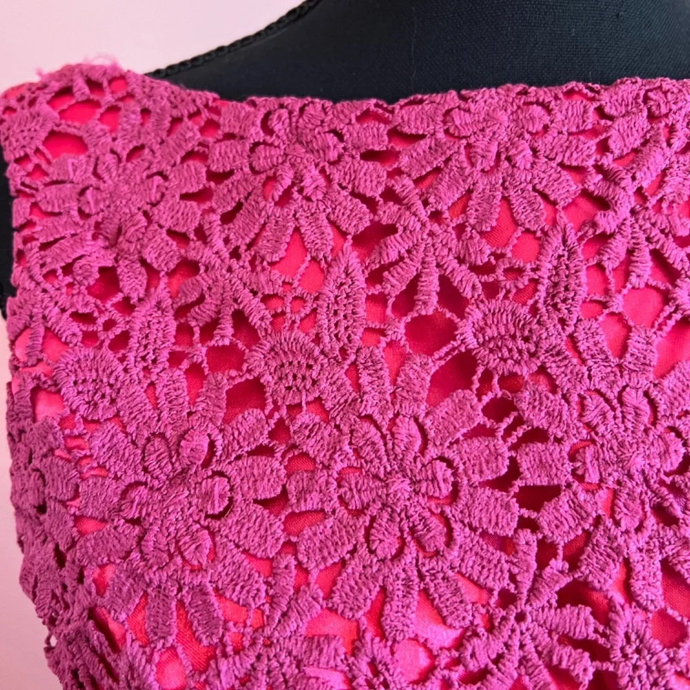 Dress - Picture 8 of 9